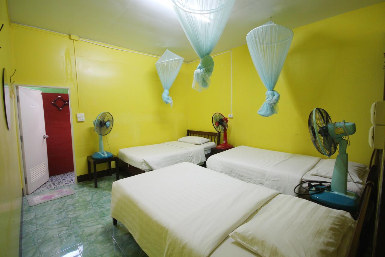 Baan Bua Homestay تْشينيغْرايْ الغرفة الصورة
