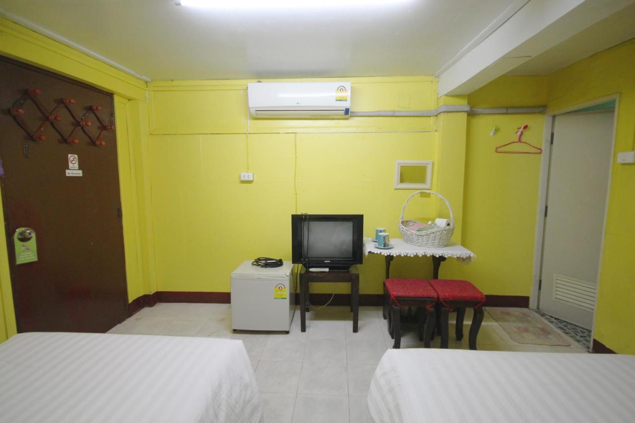 Baan Bua Homestay تْشينيغْرايْ الغرفة الصورة